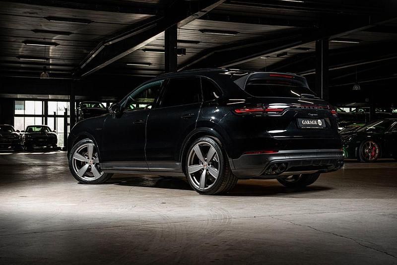 Gebraucht Porsche Cayenne Platinum Edition 340 PS (250 kW) 2023 Schwarz SUV