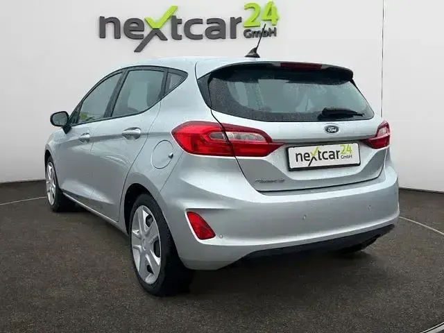 Gebraucht Ford Fiesta Cool & Connect 95 PS (69 kW) 2020 Silber Kleinwagen