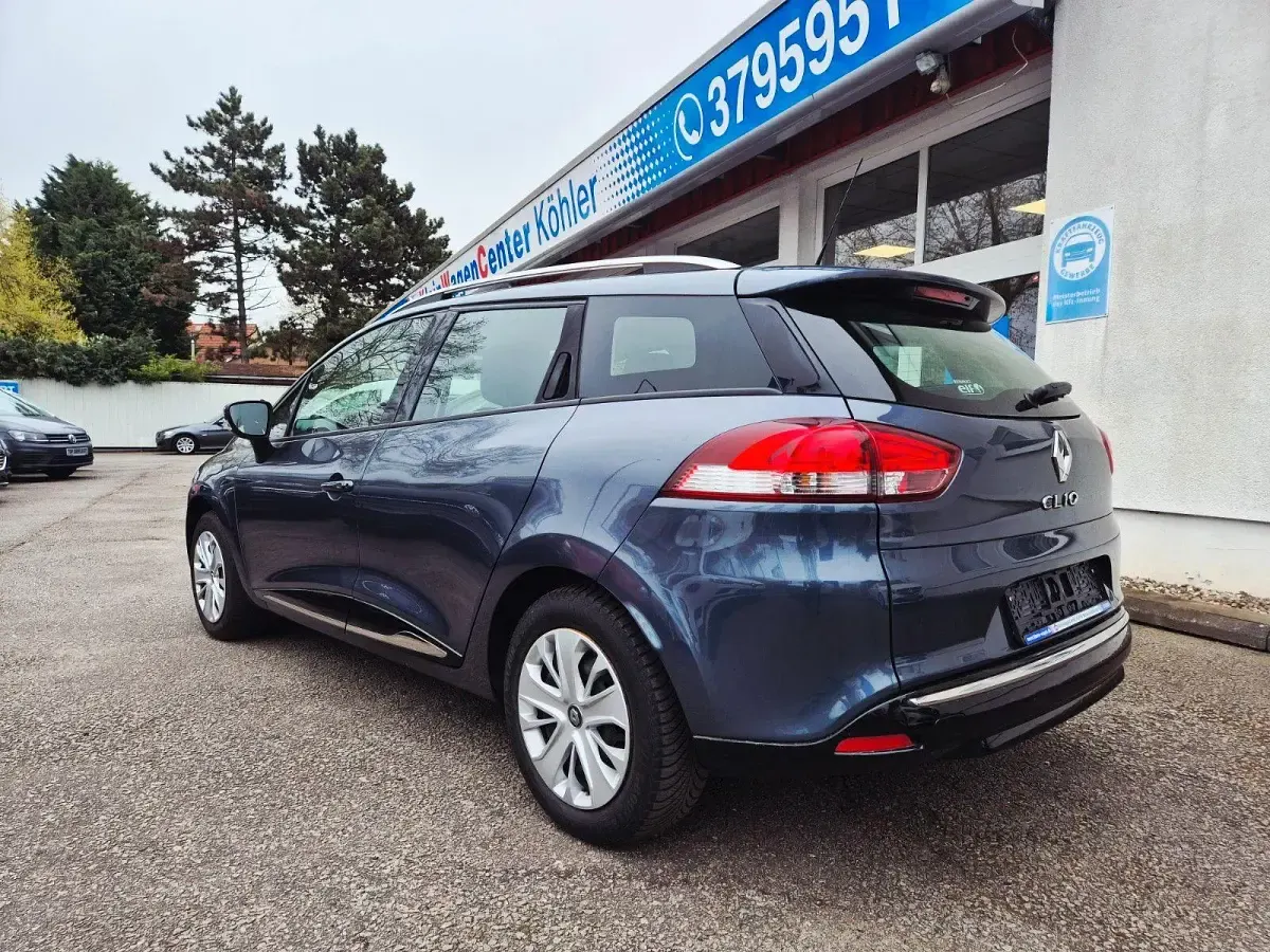 Gebraucht Renault Clio GrandTour LIMITED 73 PS (53 kW) 2017 Grau Kombi