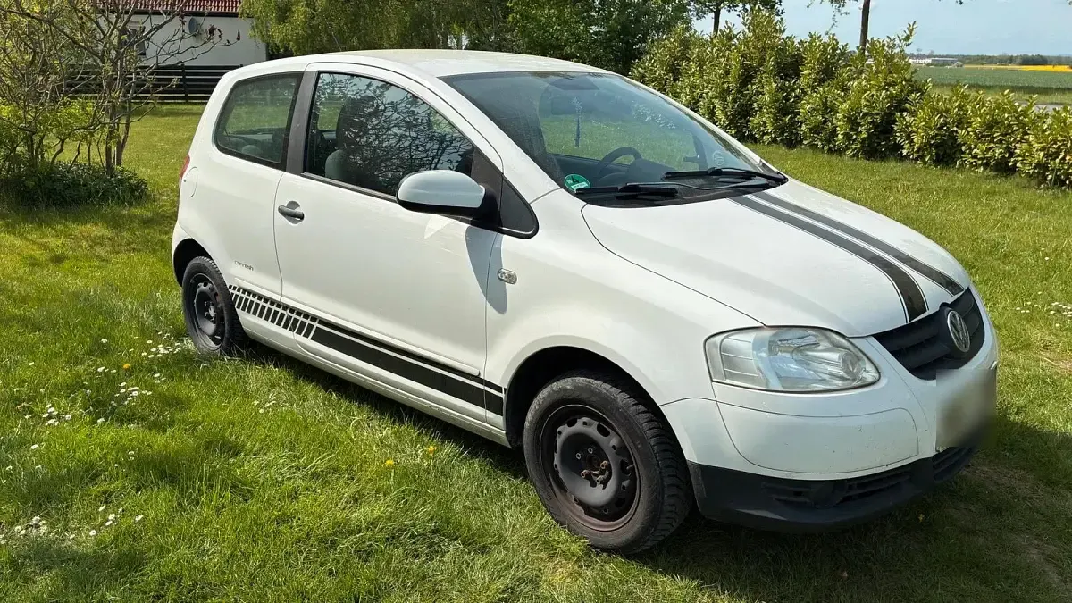 Second-hand VW Fox 55 CP (40 kW) 2010 Alb Hatchback