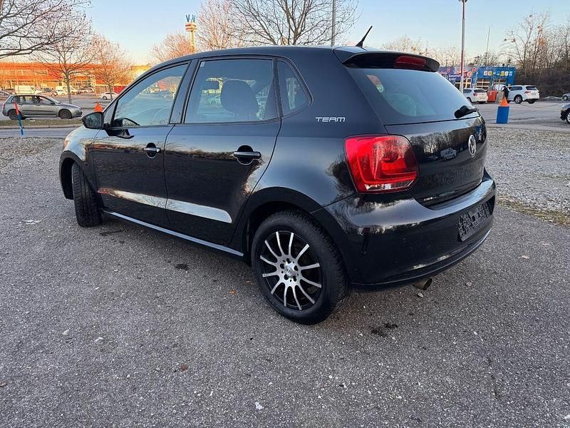 Gebraucht VW Polo 86 PS (63 kW) 2010 Schwarz Kleinwagen