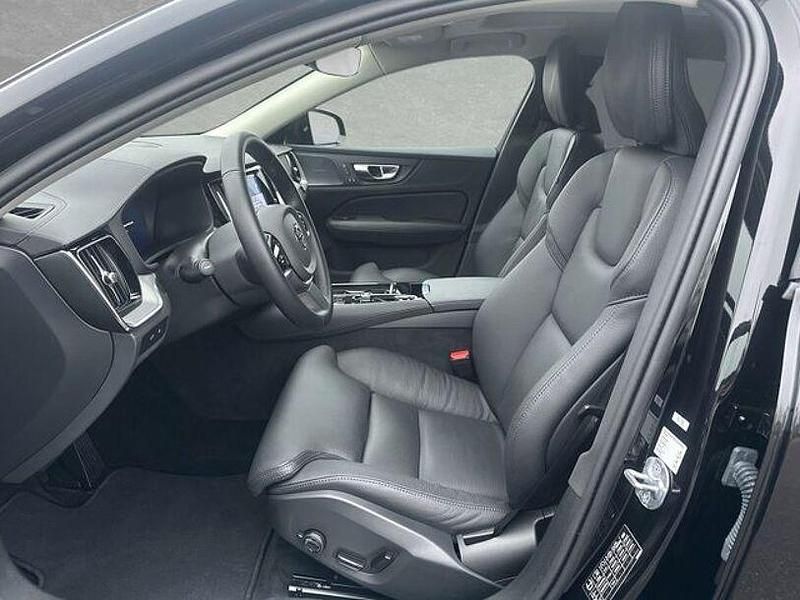Gebraucht Volvo V60 Ultra 455 PS (334 kW) 2025 Onyx schwarz Kombi