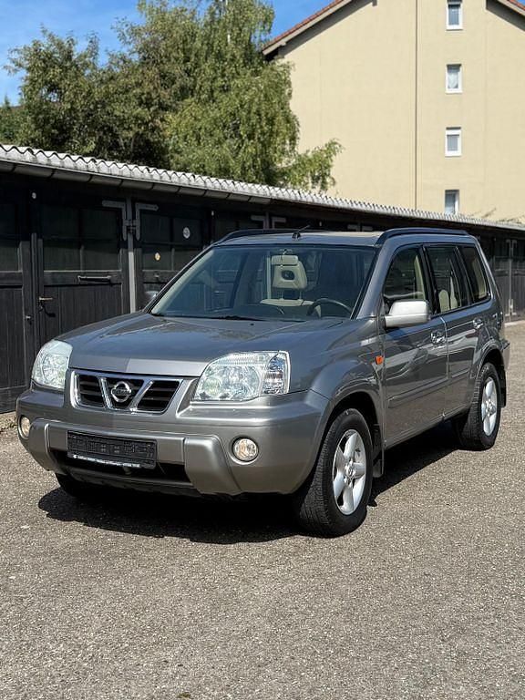 Gold Gebraucht 2002 Nissan X-Trail SUV | 3.299 € (Fairer Preis) - Bild 1/4