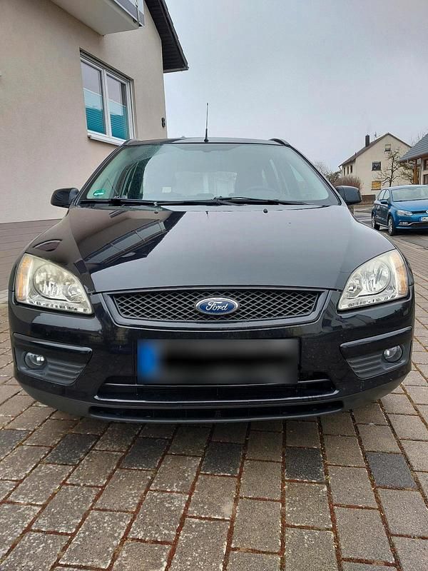 Gebraucht Ford Focus 125 PS (91 kW) 2007 Schwarz Kombi