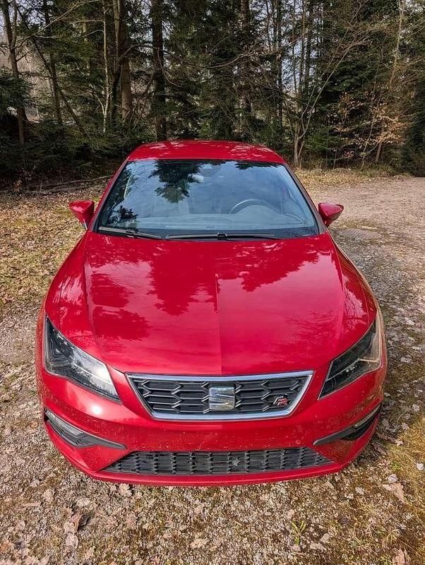 Second-hand Seat Leon FR 190 CP (139 kW) 2019 Berlinǎ