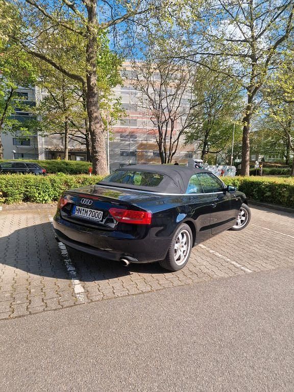 Gebraucht Audi A5 Cabriolet Performance 179 PS (131 kW) 2011 Schwarz Cabrio
