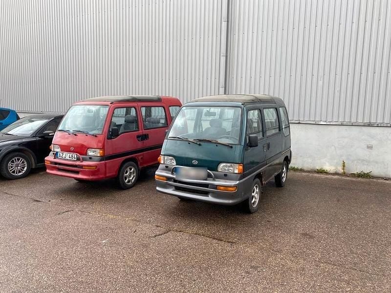 Second-hand Subaru Libero 54 CP (39 kW) 1996 Roșu Monovolum