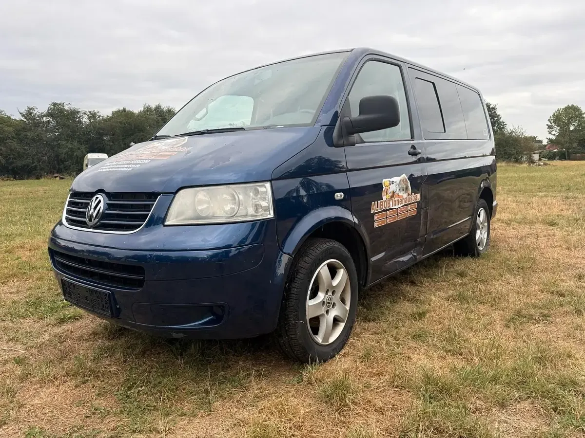 Gebraucht VW Caravelle 131 PS (96 kW) 2004 Blau Van