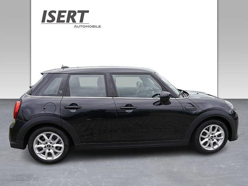 Gebraucht Mini Cooper 136 PS (100 kW) 2023 Schwarz Kleinwagen