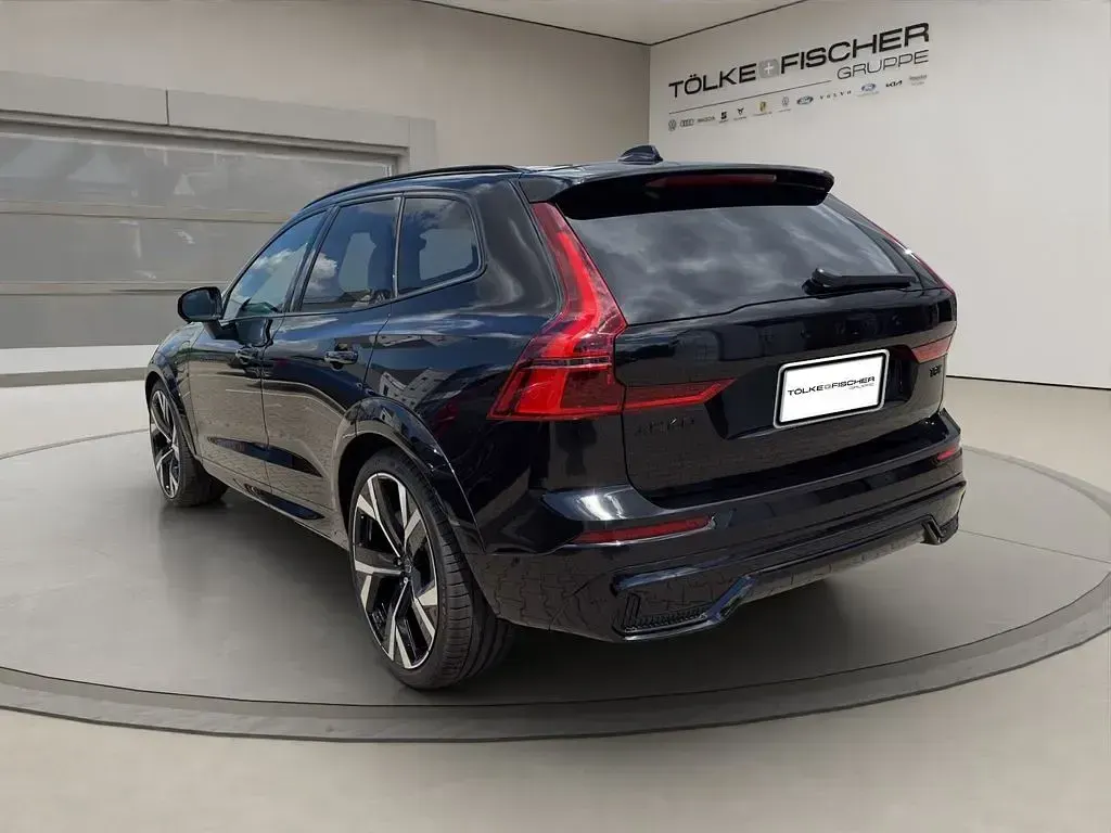 Neu Volvo XC60 Ultra 455 PS (334 kW) 2026 Schwarz SUV