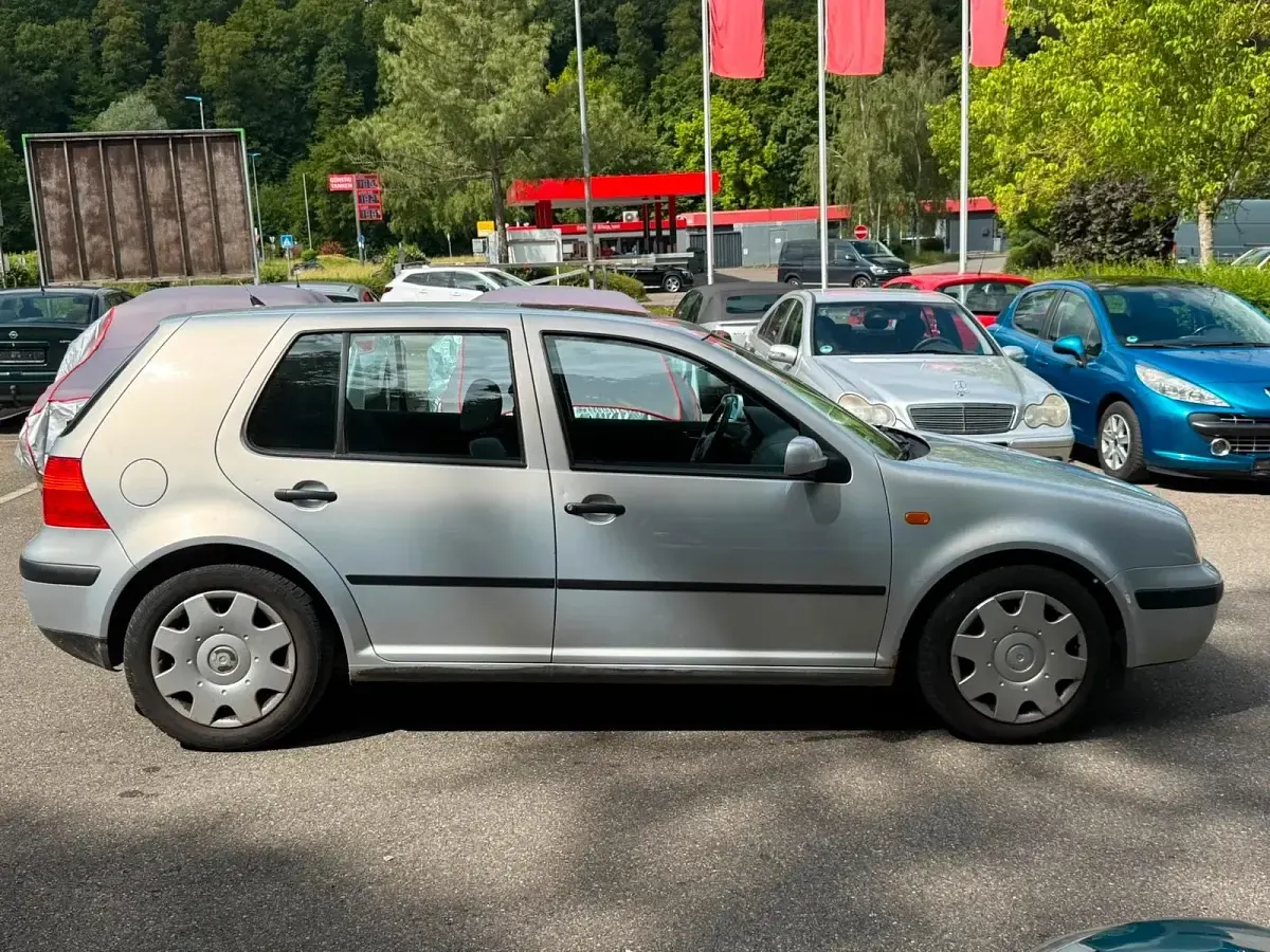 Gebraucht VW Golf III Basis 75 PS (55 kW) 1998 Silber Limousine
