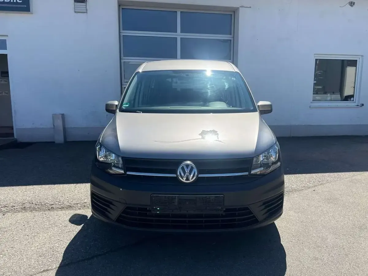 Second-hand VW Caddy Trendline 125 CP (91 kW) 2016 Bej Monovolum