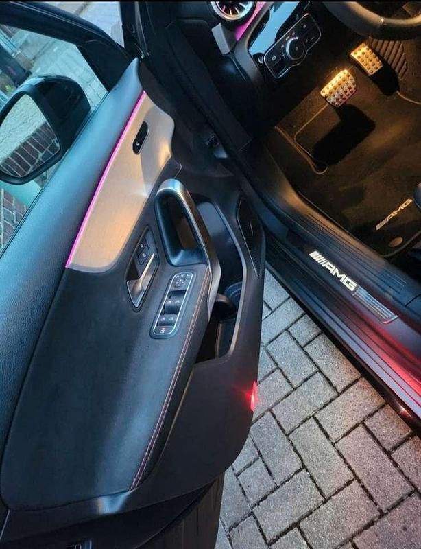 Grau Gebraucht 2020 Mercedes A45 AMG AMG Limousine | 36.500 € - Bild 1/4