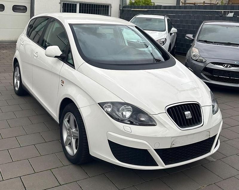 Gebraucht Seat Altea 125 PS (91 kW) 2010 Weiß Van / Kleinbus