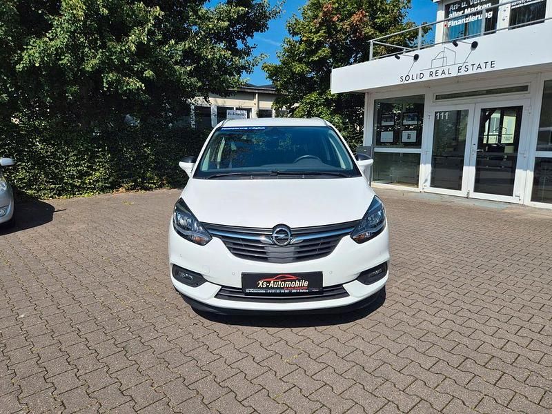 Gebraucht Opel Zafira Business Edition 136 PS (100 kW) 2019 Weiß Van / Kleinbus