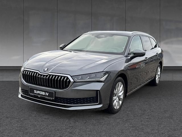 Gebraucht 2024 Skoda Superb Selection Kombi | 46.790 € - Bild 1/4