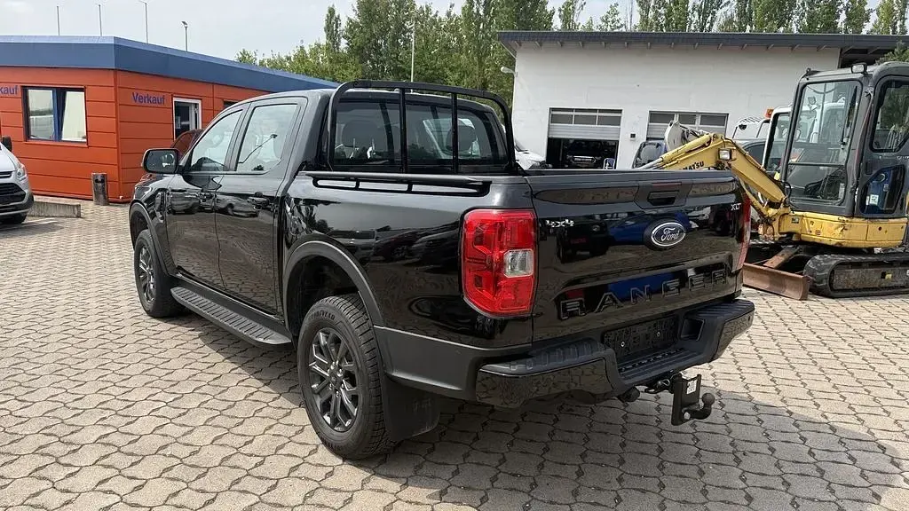 Gebraucht Ford Ranger XLT 170 PS (125 kW) 2023 Schwarz Pickup