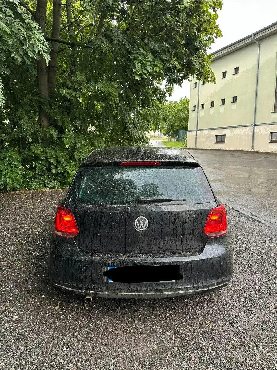 Gebraucht VW Polo 86 PS (63 kW) 2010 Schwarz Kleinwagen