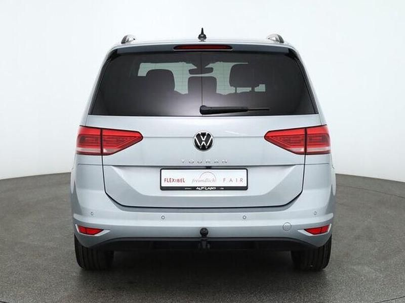 Neu VW Touran 150 PS (110 kW) 2026 Silber Van / Kleinbus