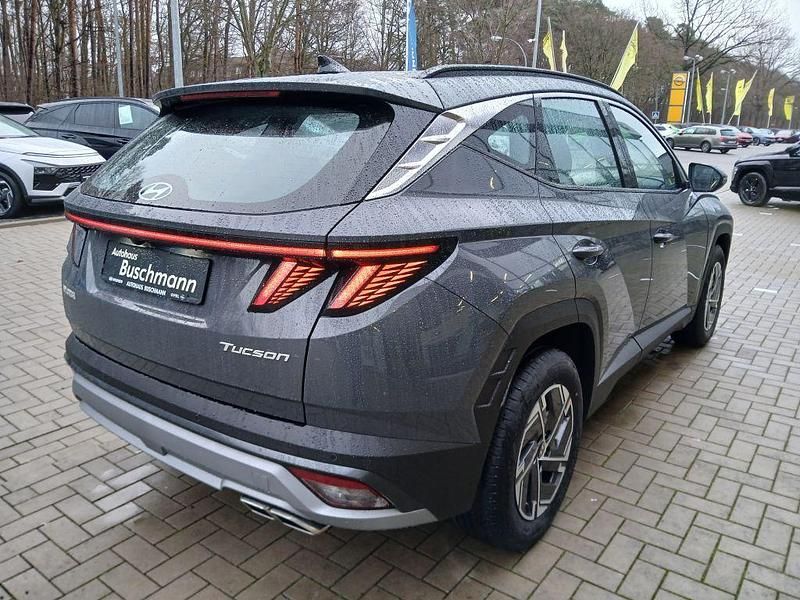 Neu Hyundai Tucson Select 150 PS (110 kW) 2026 Ecotronic grey mineraleffekt SUV