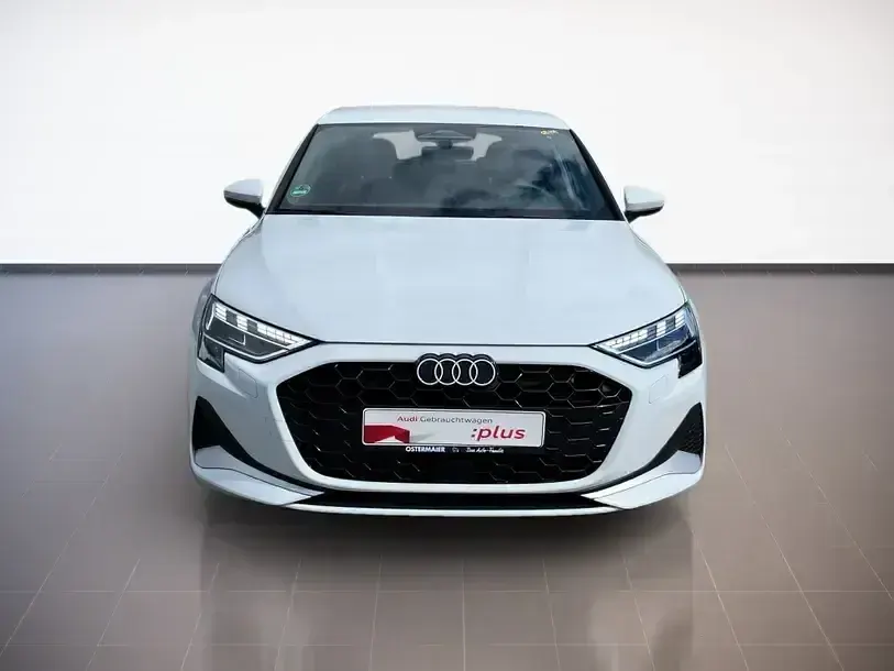 Gebraucht Audi A3 Advanced 150 PS (110 kW) 2025 Weiß Limousine