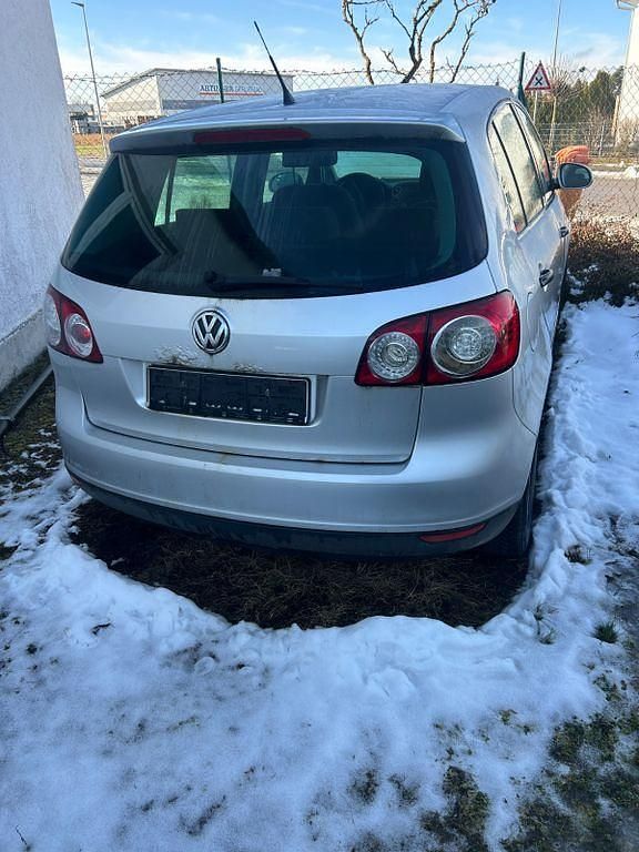 Gebraucht VW Golf IV Trendline 116 PS (85 kW) 2005 Silber Limousine