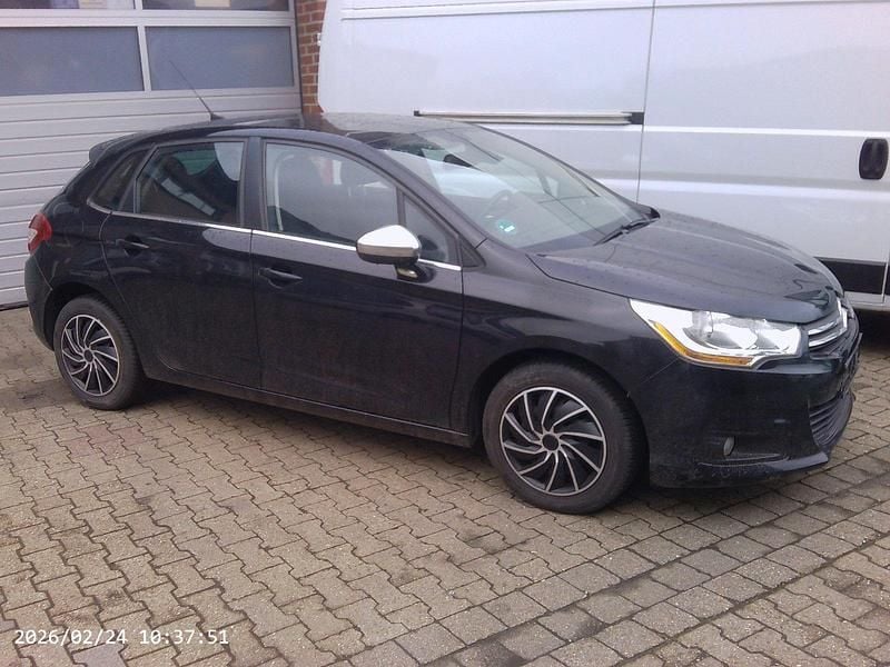 Gebraucht Citroën C4 131 PS (96 kW) 2014 Schwarz Limousine