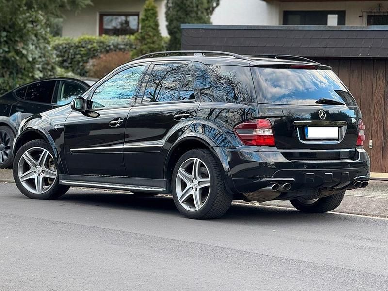 Gebraucht Mercedes ML63 AMG AMG 510 PS (375 kW) 2006 Schwarz SUV
