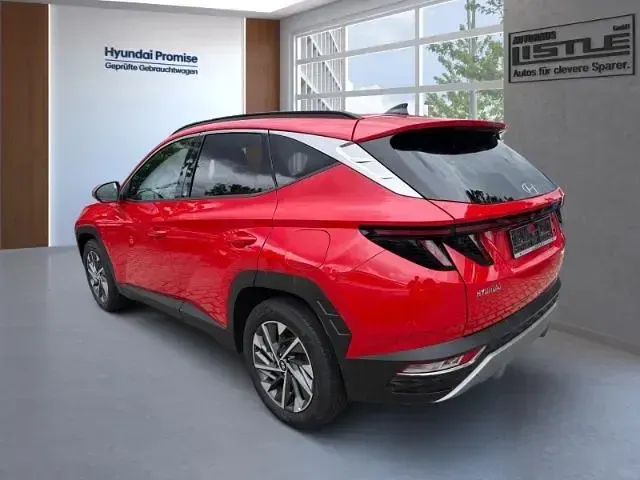 Gebraucht Hyundai Tucson Edition 30+ 150 PS (110 kW) 2023 Rot SUV