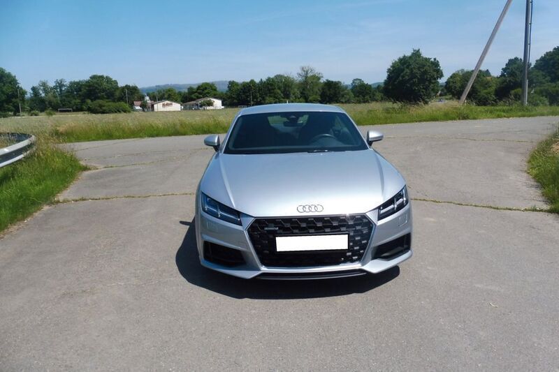 Silber Gebraucht 2020 Audi TT Comfort Coupé | 33.800 € (Guter Preis) - Bild 1/4