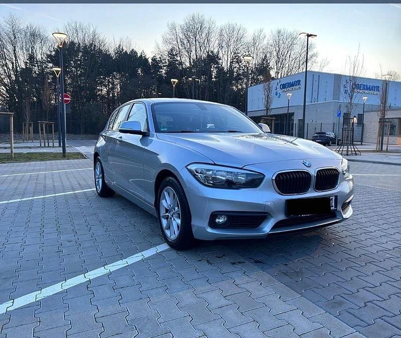 Gebraucht BMW 116 Advantage 116 PS (85 kW) 2018 Grau Kleinwagen