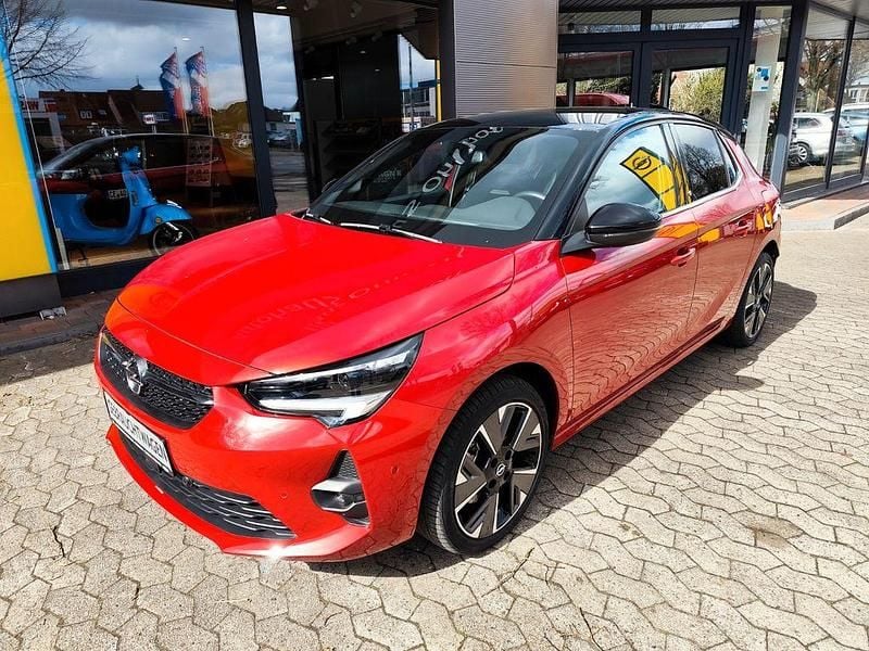 Gebraucht Opel Corsa-e Ultimate 100 kW (136 PS) 2022 Rot Kleinwagen