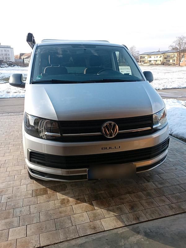 Gebraucht VW Multivan 150 PS (110 kW) 2017 Silber Van