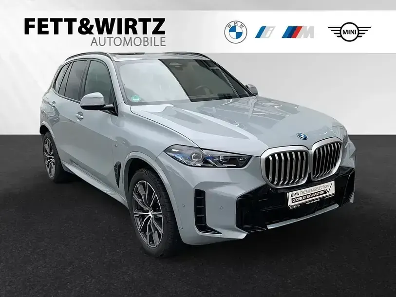 Używany BMW X5 M Sport 489 KM (359 kW) 2025 SUV