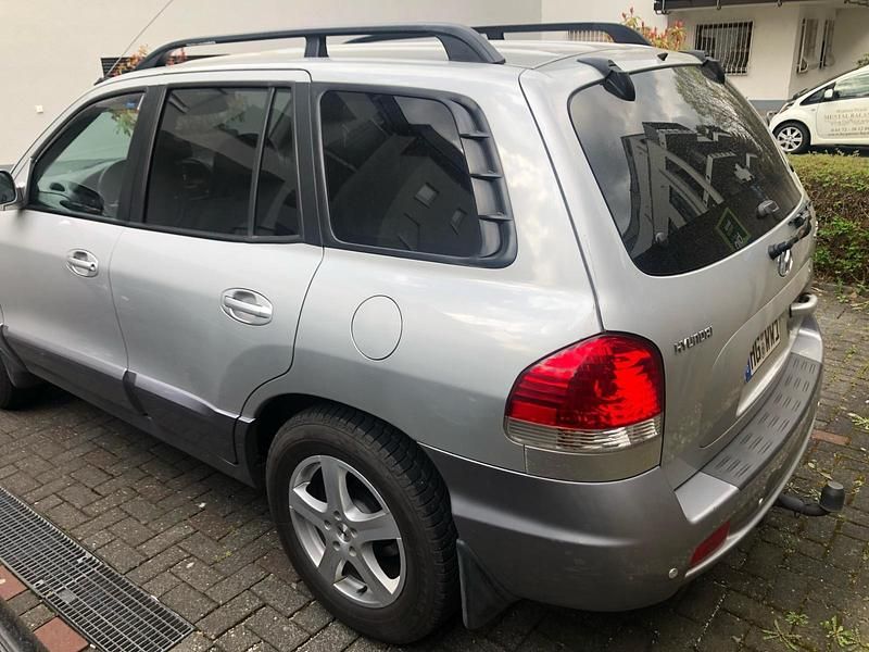Gebraucht Hyundai Santa Fe 107 PS (78 kW) 2005 Silber SUV