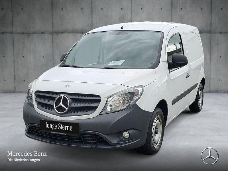 Gebraucht Mercedes Citan 108 80 PS (58 kW) 2020 Weiß Van / Kleinbus