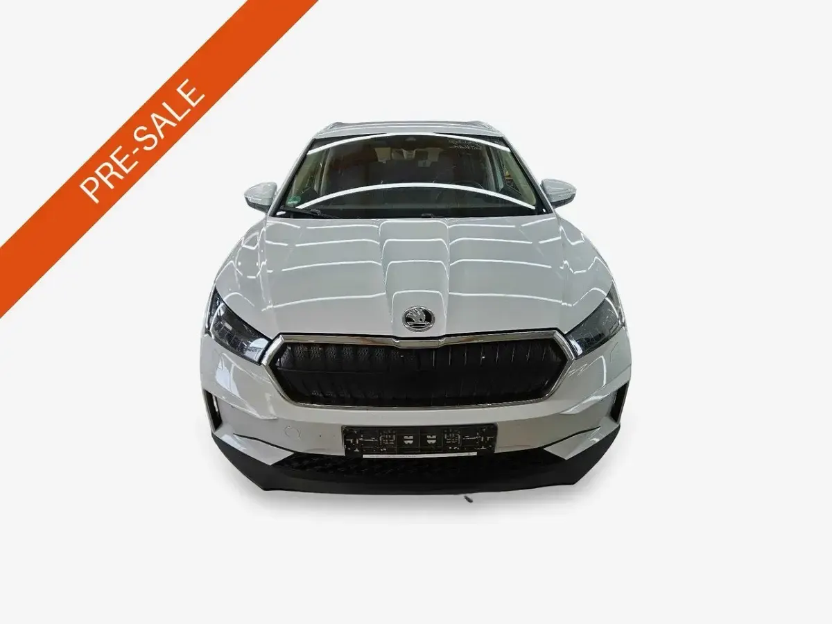 Gebraucht Skoda Enyaq iV Loft 150 kW (204 PS) 2022 Weiß SUV
