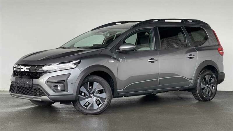 Grau / dolomitgrau Neu 2024 Dacia Jogger Expression Kombi | 21.970 € (Fairer Preis) - Bild 1/4
