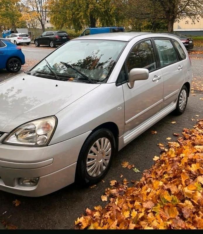 Silber Gebraucht 2004 Suzuki Liana Kombi | 1.299 € (Superpreis) - Bild 1/4