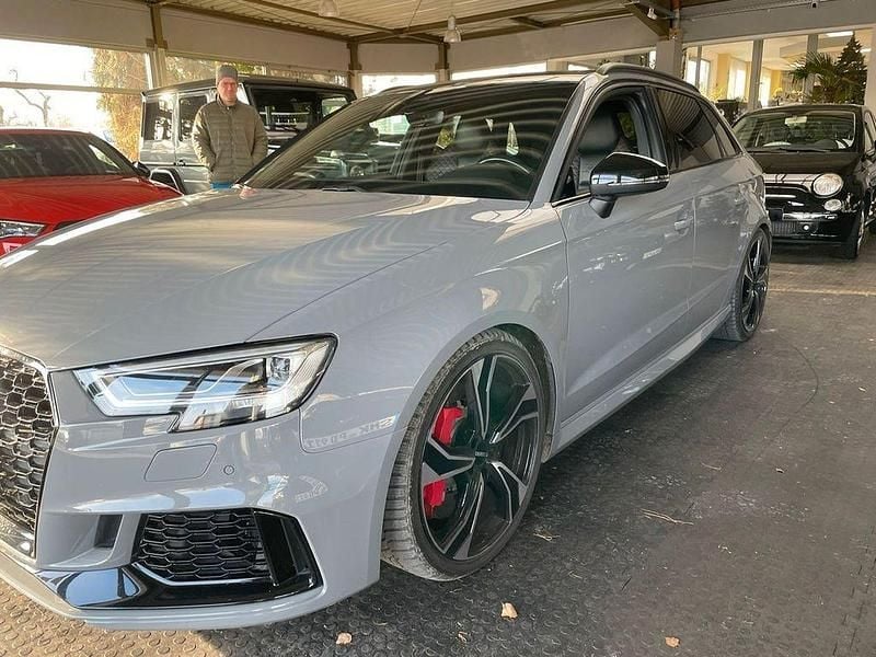Grau Gebraucht 2020 Audi RS3 Sport Limousine | 40.990 € (Fairer Preis) - Bild 1/4