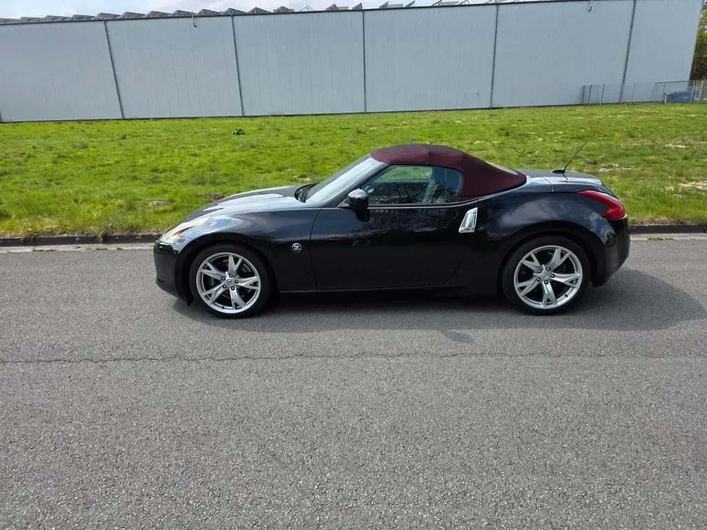 Gebraucht Nissan 370Z Pack 328 PS (241 kW) 2011 Schwarz Cabrio