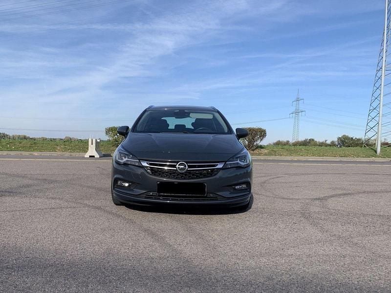 Gebraucht Opel Astra 200 PS (147 kW) 2016 Grau Kombi