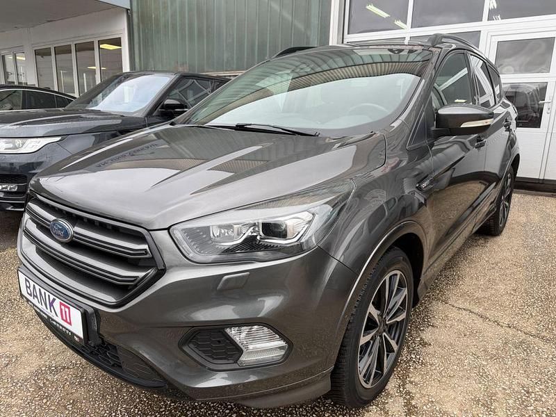 Gebraucht Ford Kuga ST-Line 150 PS (110 kW) 2017 Grau SUV