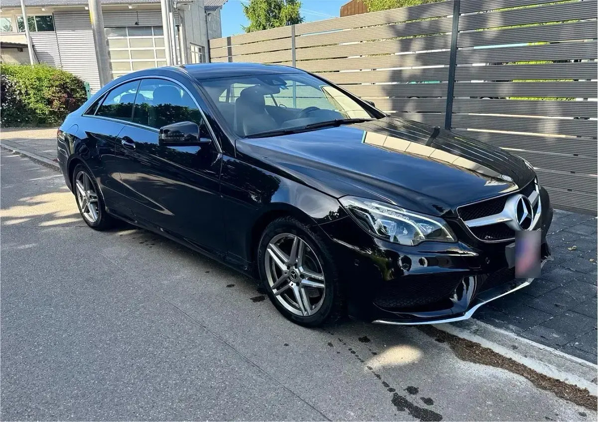 Gebraucht Mercedes E350 258 PS (189 kW) 2016 Schwarz Coupé