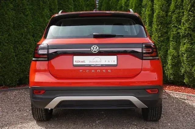 Gebraucht VW T-Cross Life 95 PS (69 kW) 2019 Rot SUV