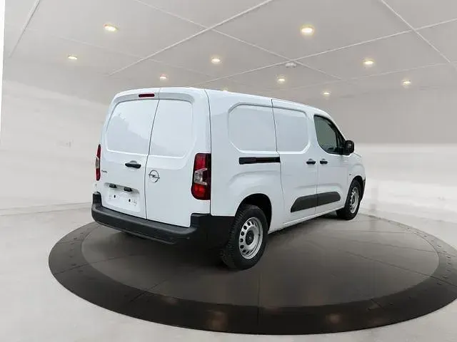 Neu Opel Combo Edition 102 PS (75 kW) 2025 Kaolin weiss kaolin weiss Van / Kleinbus