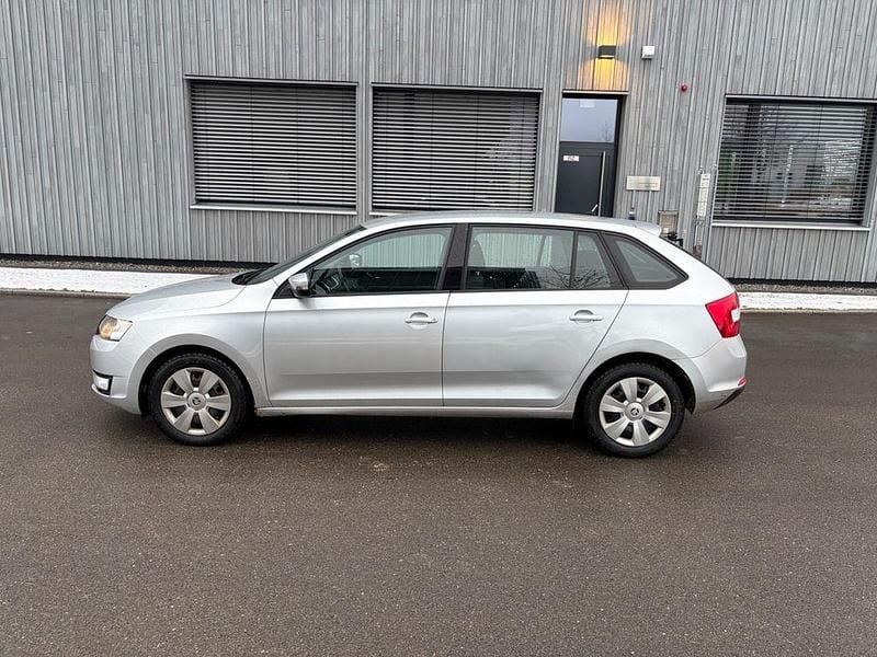 Gebraucht Skoda Rapid Ambition 90 PS (66 kW) 2016 Silber Limousine