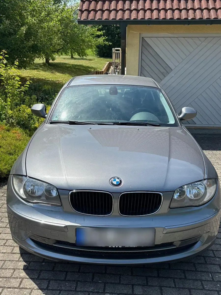 Gebraucht BMW 116 116 PS (85 kW) 2010 Grau Kleinwagen