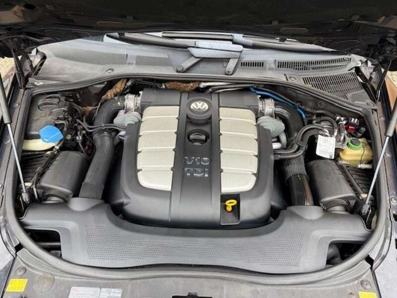 Schwarz Gebraucht 2006 VW Touareg Individual SUV | 6.300 € (Fairer Preis) - Bild 1/4