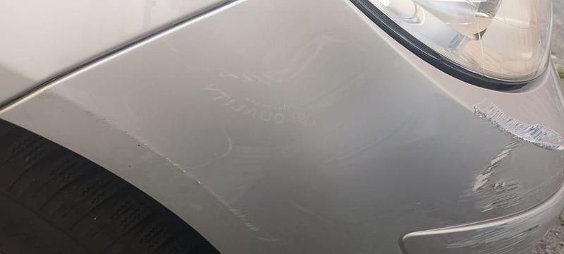 Gebraucht Mercedes B180 109 PS (80 kW) 2008 Grau Van / Kleinbus